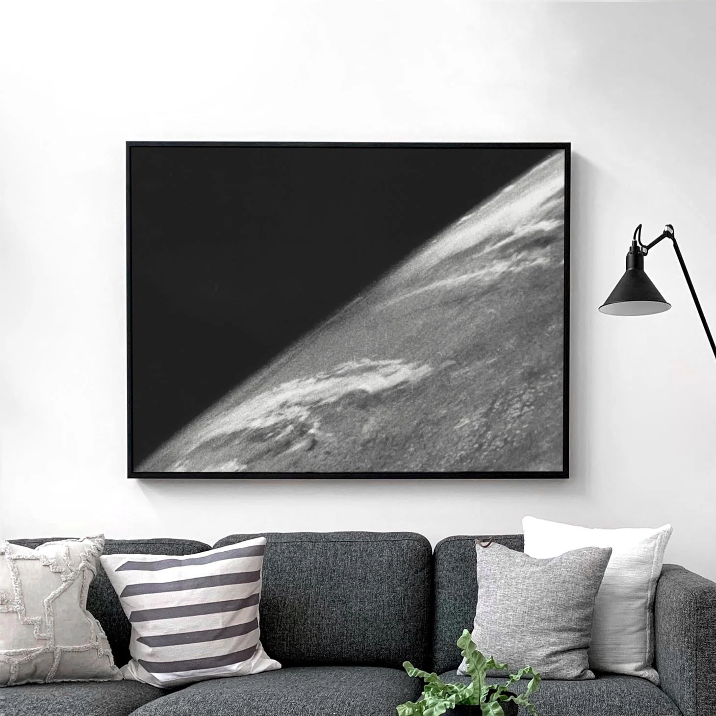 First Photo From Space 1946 - Image 2