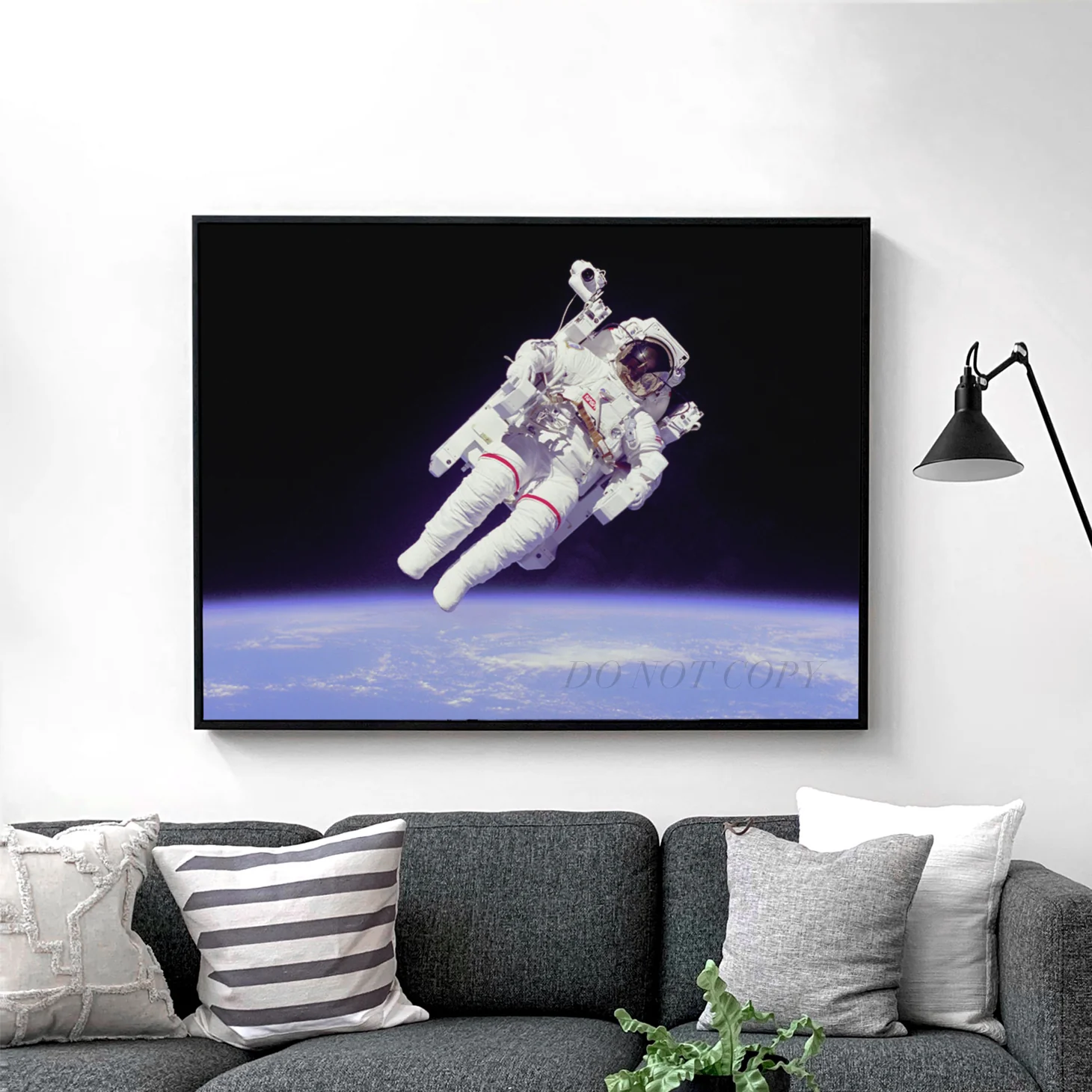 The First Untethered Spacewalk - Astronaut Bruce McCandless - Image 2